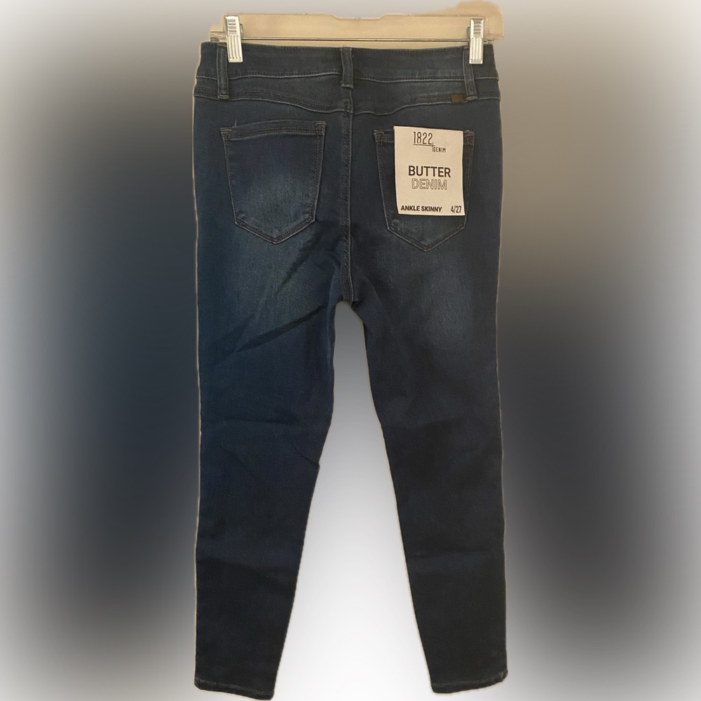 1822 Petite Ankle Skinny Jeans in Ziggy
